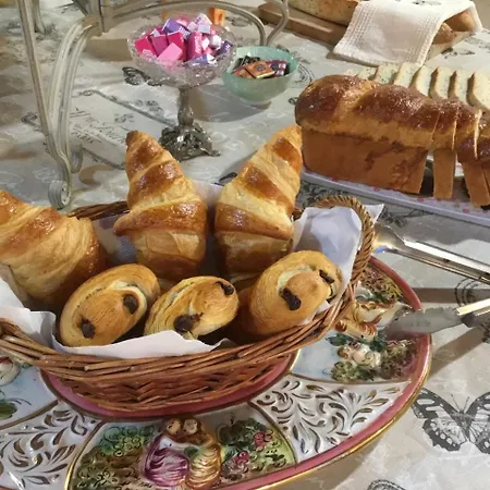 Le Xviiième 2* Bollène